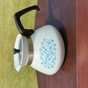 6 Cup Corning Ware BLUE HEATHER Stove Top Teapot